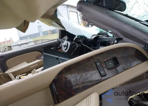 2009 GMC Yukon Denali z USA, uszkodzony, nr VIN 1GKFK03299R131247